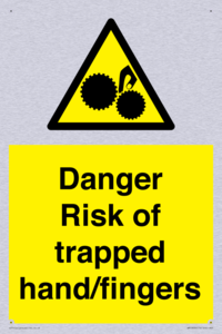 Danger Risk of trapped hand/fingers